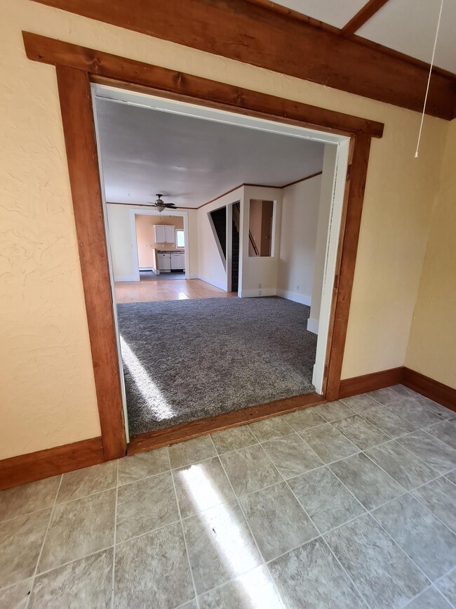 Living Area/Sunroom - 301 5th Ave NW