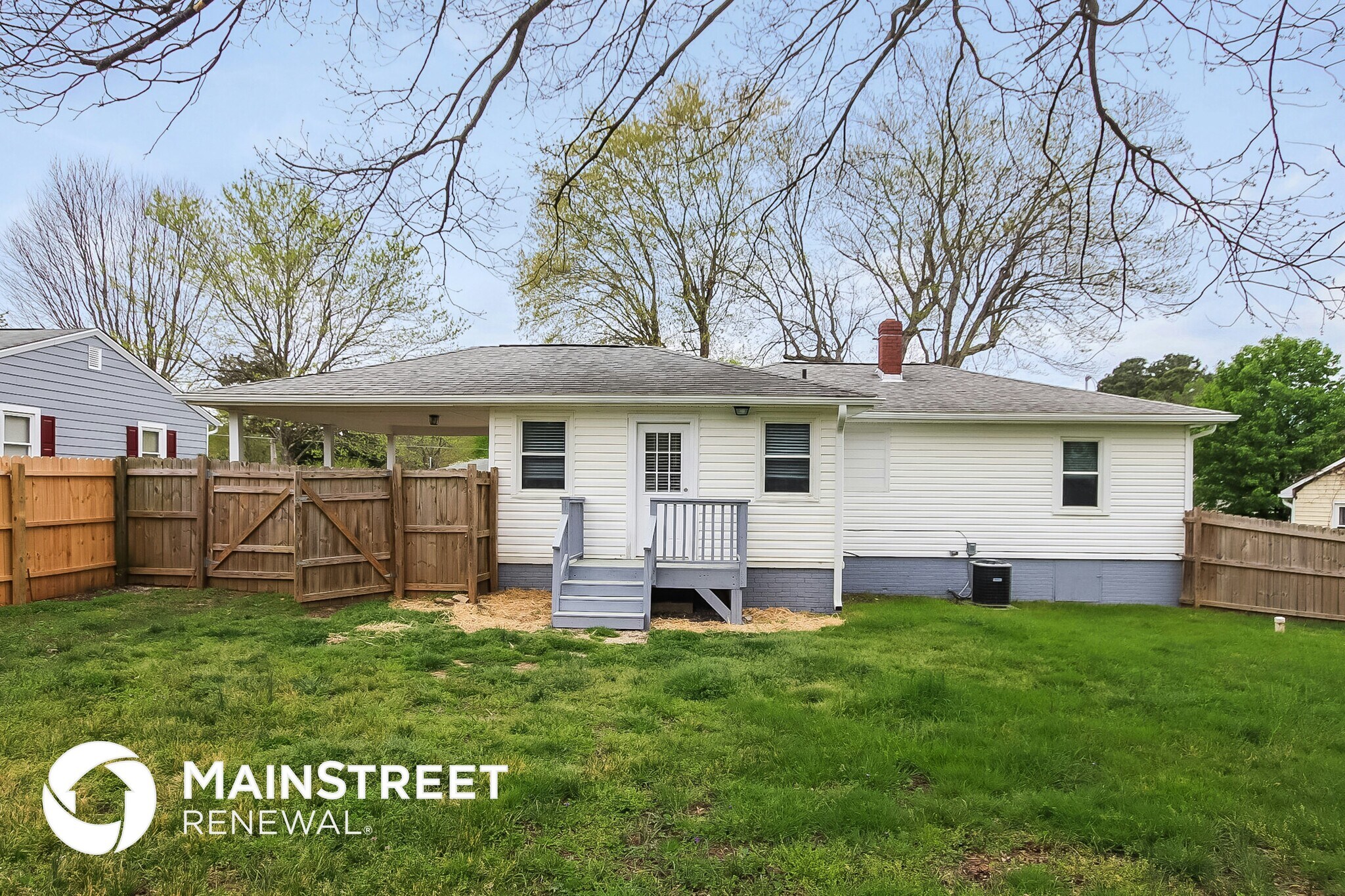 Building Photo - 515 Forrest St