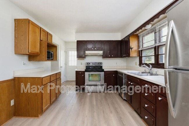 Building Photo - 4414 63rd St