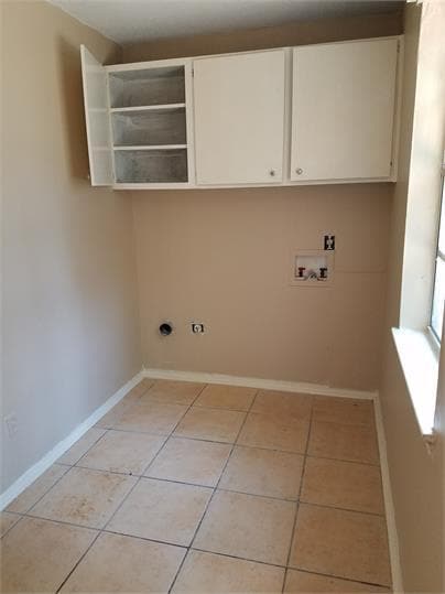 Building Photo - 3240 Forest Glen St