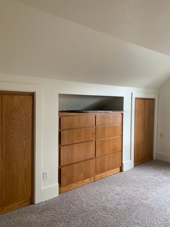 Building Photo - Great Updated House with a Fabulous Front Porch and Room to Garden