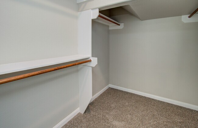 Building Photo - 17621 Northern Harrier Ct