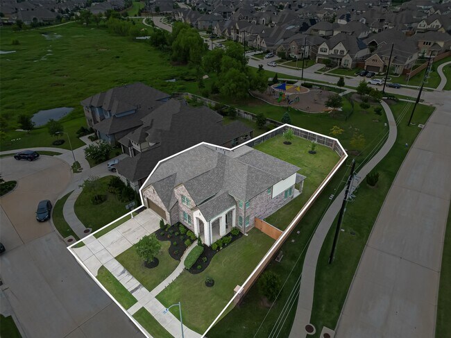 Building Photo - 12311 Kinmundy Ln