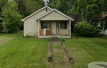 Building Photo - 139 Van Armon Ave