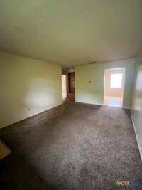 Building Photo - 410 Veterans Ave