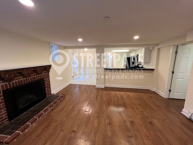 Building Photo - 55 Langdon St