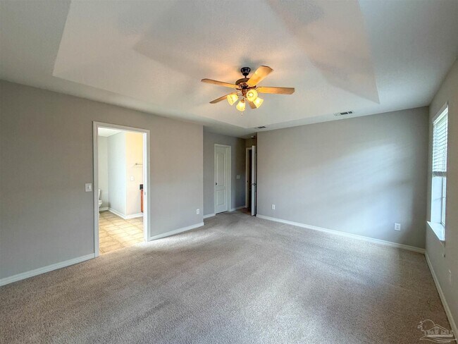 Building Photo - 697 Mozingo Ln