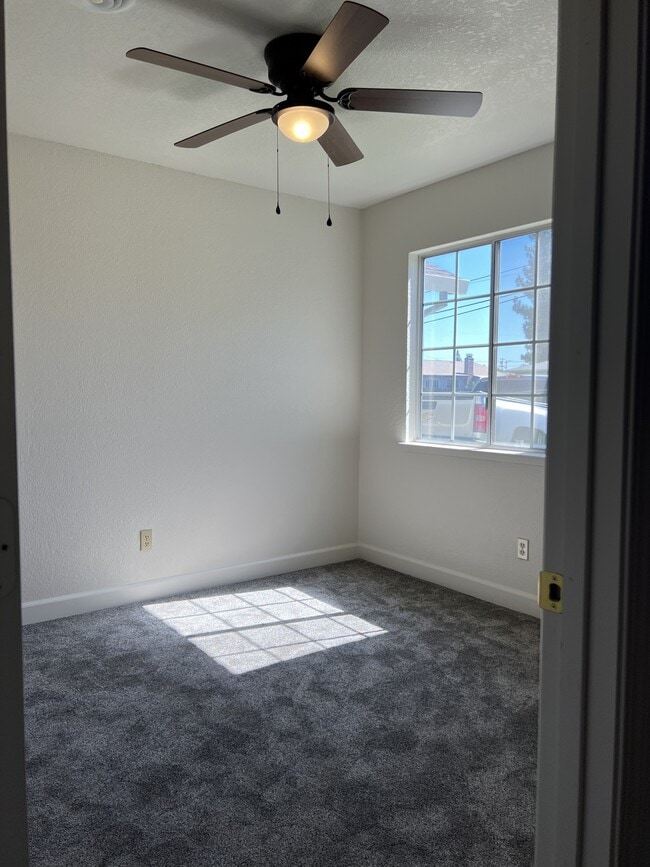 Building Photo - 795 Railroad Ave
