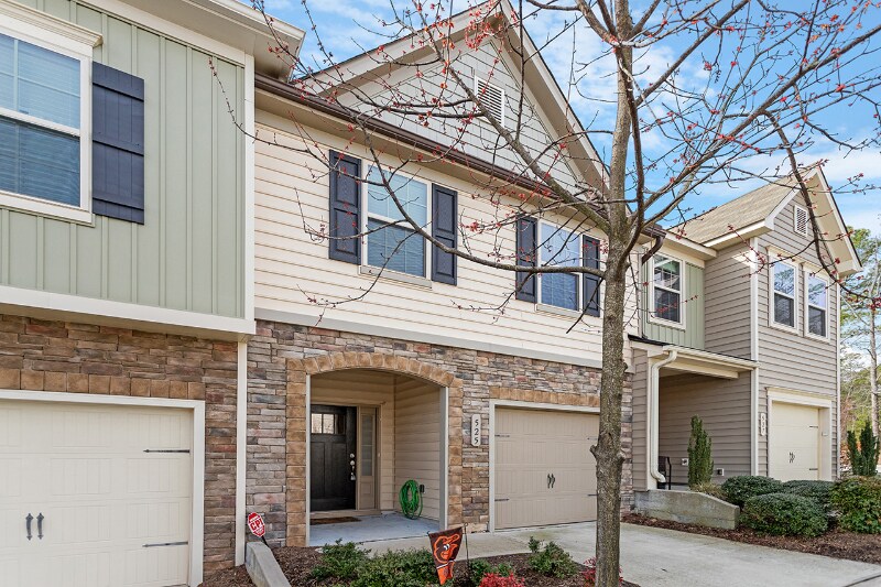 Building Photo - 525 Timpson Ave