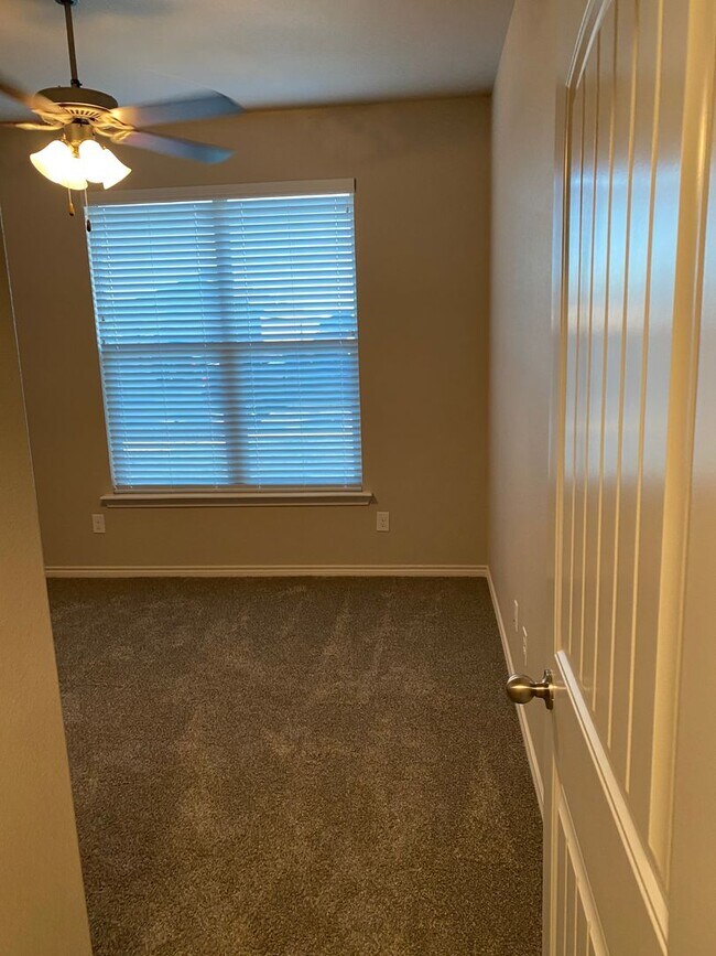 Building Photo - Beautiful Brand New Tim Roten Custom Brick...