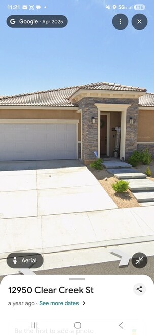 Building Photo - 12949 Clear Creek St