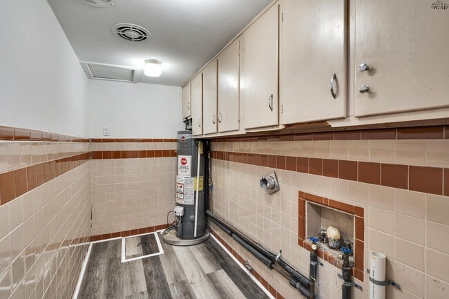 Building Photo - 4341 McCutchen Ave