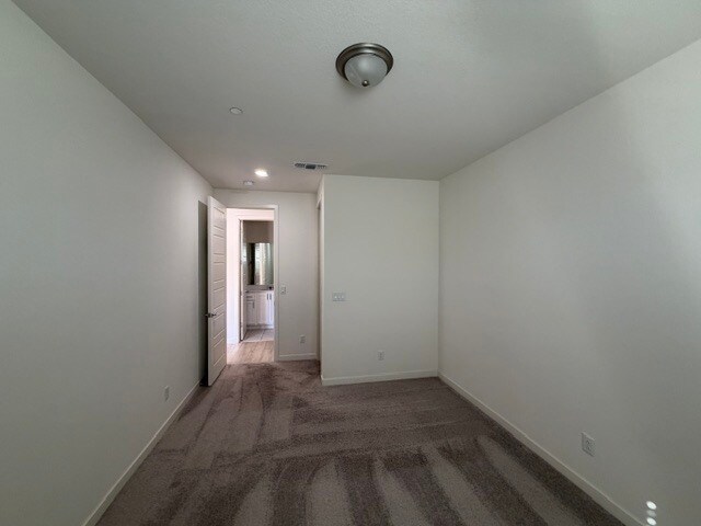 Building Photo - Gorgeous Lathrop 4 Bedroom 3 Bathroom plus a loft area home