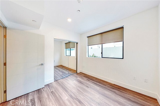 Building Photo - 1482 S Sherbourne Dr