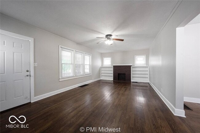 Building Photo - 1529 E Ohio St