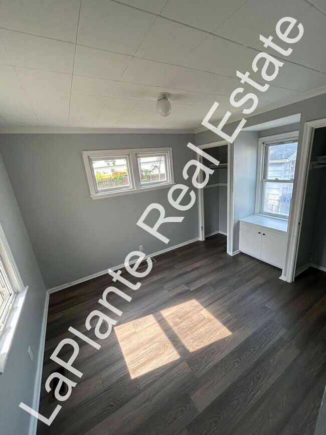 Building Photo - 2723 Eldora Dr
