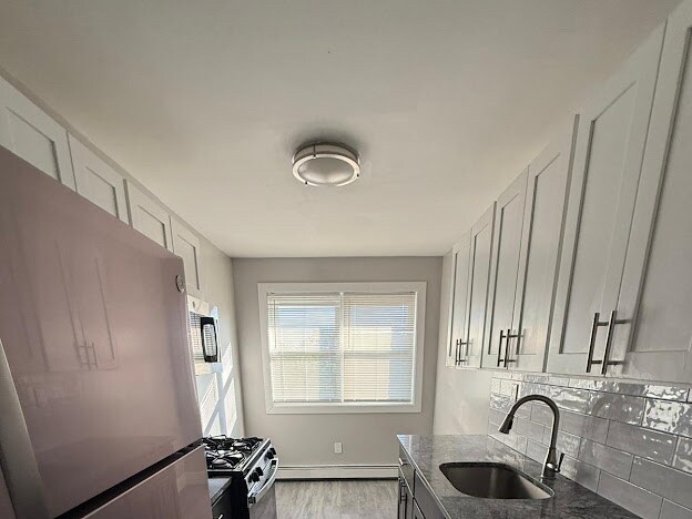 Building Photo - 431 Park Ave