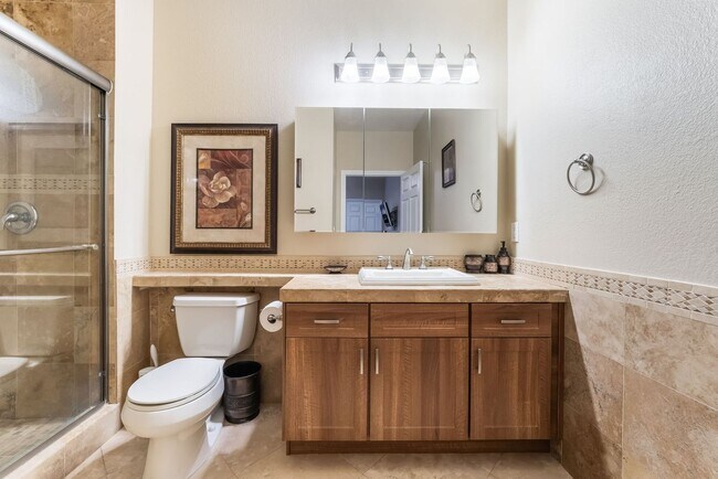 Building Photo - 3 Bedroom Furnished Condo in Spanish Palms