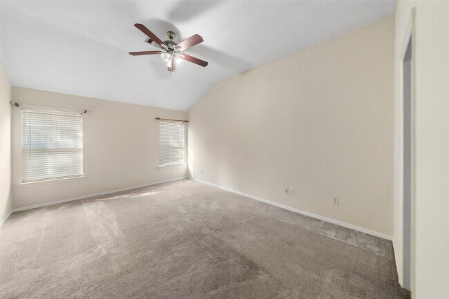 Building Photo - 273 Mesa View