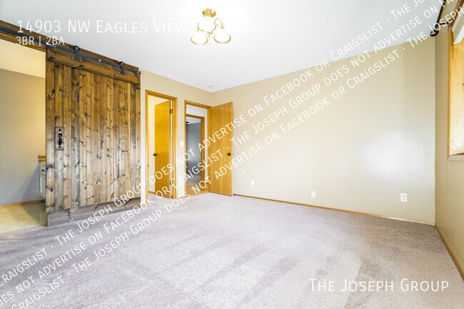 Building Photo - 14903 NW Eagles View Dr