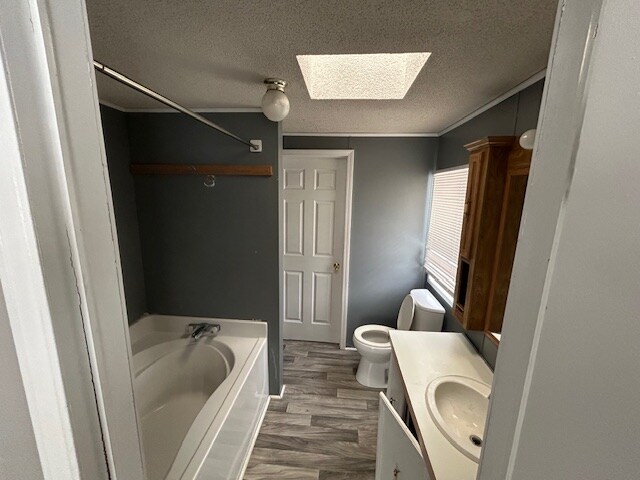 Building Photo - 2500 Mann Rd