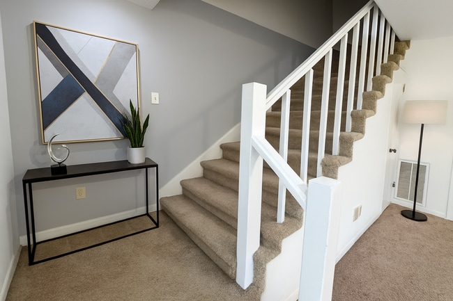 Building Photo - Bella Terra Apartments