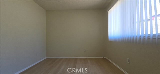 Building Photo - 260 W Shady Grove Dr