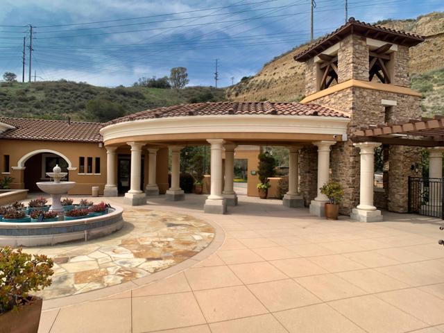 Building Photo - 2668 Escala Cir