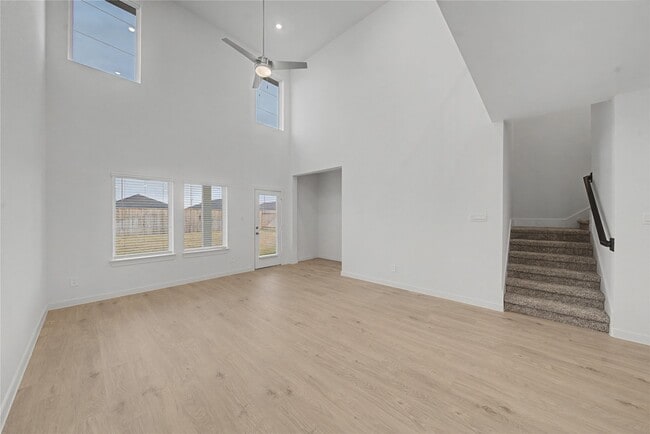 Building Photo - 4215 Camden Lakes St