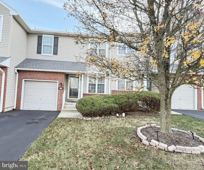 Building Photo - 506 Quincy St