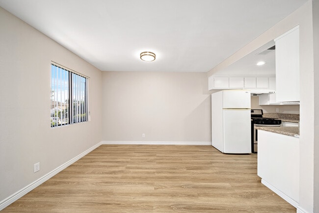 Building Photo - 1624 S 3rd St