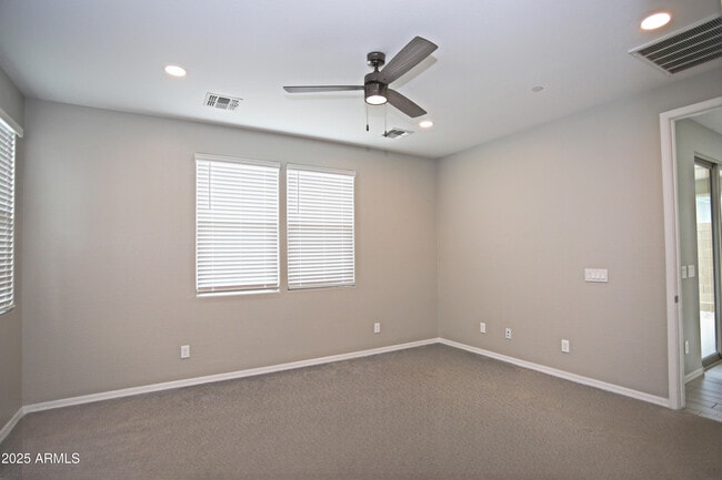 Building Photo - 13335 W Red Range Way