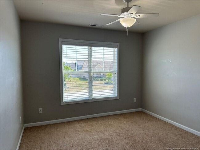 Building Photo - 240 Collinwood Dr