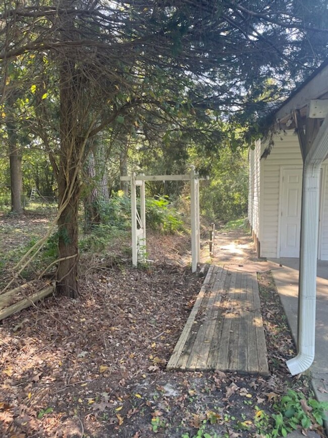 Building Photo - Single Level Rental in Sanford, NC - 3 Bed...