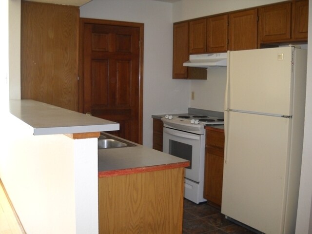 Building Photo - North Boulder Townhome, 1 Car Garage, Wood...