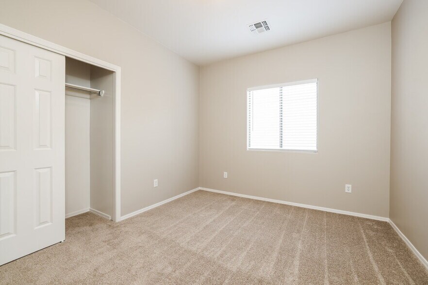 Building Photo - 14508 S Camino Tierra Monte