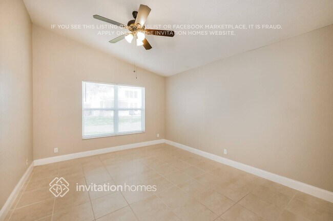 Building Photo - 9901 Red Heart Ln