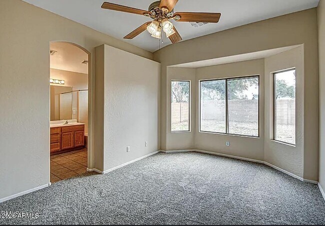 Building Photo - 31111 N Claridge Cir