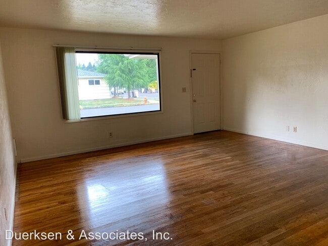 Building Photo - 2426-2440 NW Grant Ave