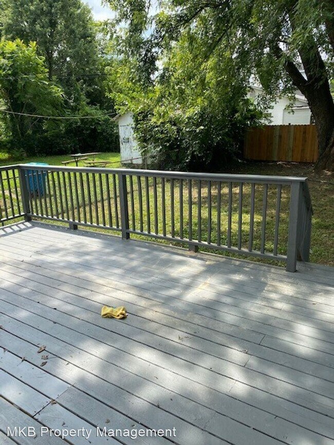 Building Photo - 4 br, 1.5 bath House - 1131 Penmar