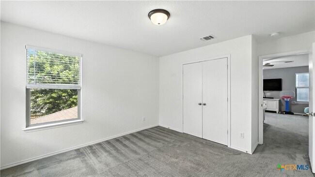 Building Photo - 208 Gatewood Clf