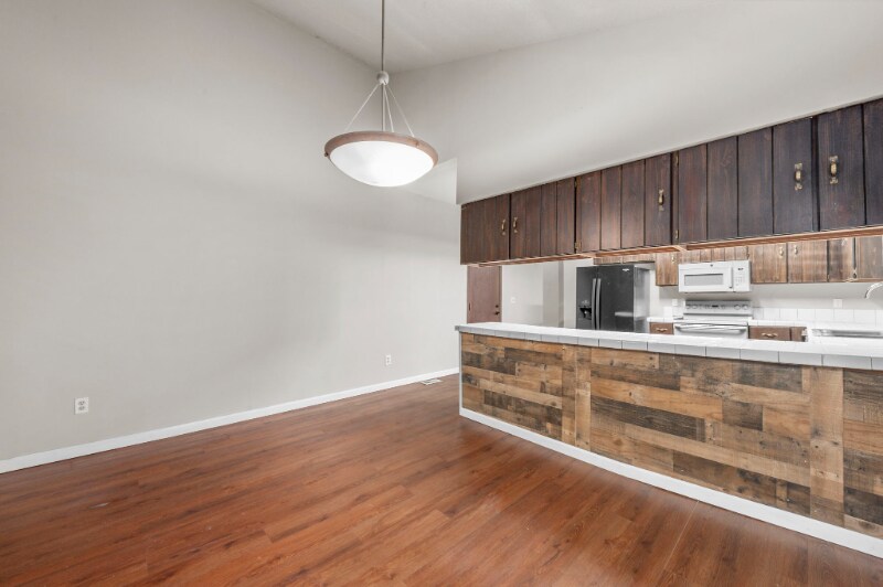 Building Photo - 2606 Horseshoe Ridge