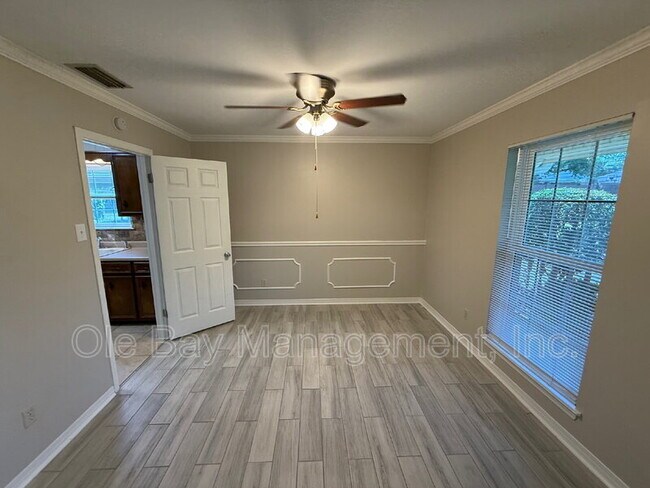 Building Photo - 1041 Choctaw Bluff Rd