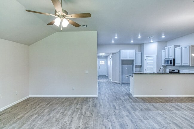 Building Photo - Brand New Construction!  Lawn care provided!