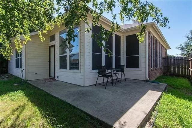 Building Photo - 2502 Chesapeake Ct