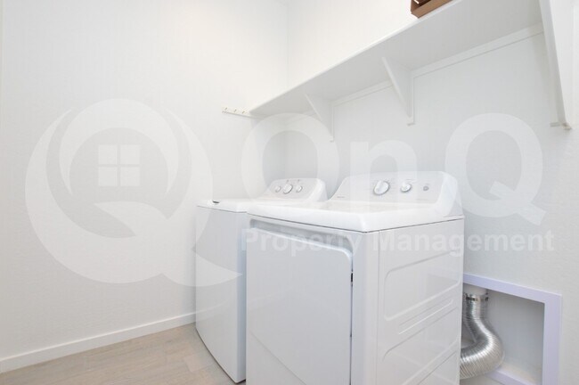 Building Photo - 4316 Suncup Dr