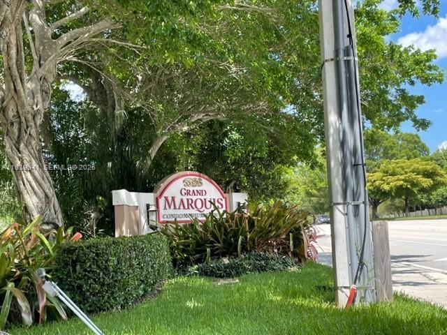 Building Photo - 10125 W Sunrise Blvd