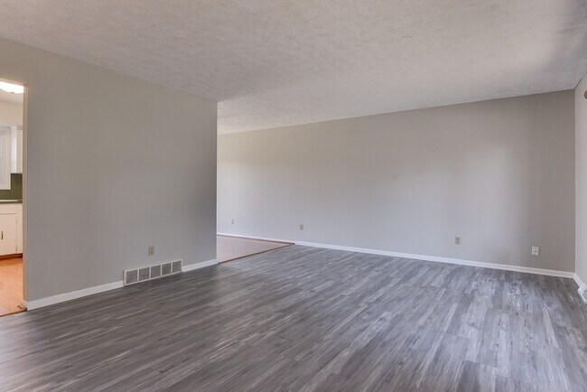 Building Photo - 3826 N 95th St