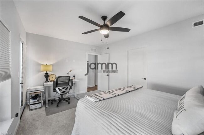Building Photo - 12203 Ashbury Ave