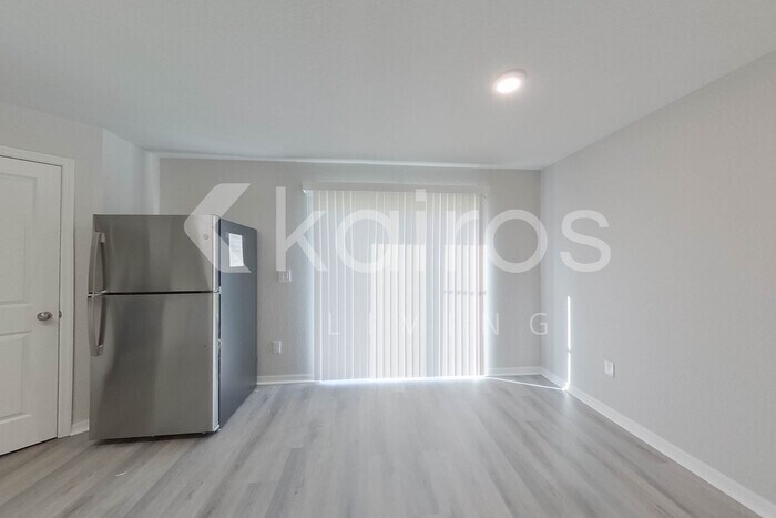 Building Photo - 23197 Van Buren Ave